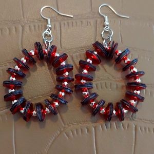 This a beautiful  shineing earings